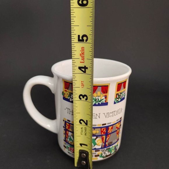 The Queen Victoria English Life Tea Coffee Mugs Cups Wade England Set of 4 Vtg - Picture 7 of 7